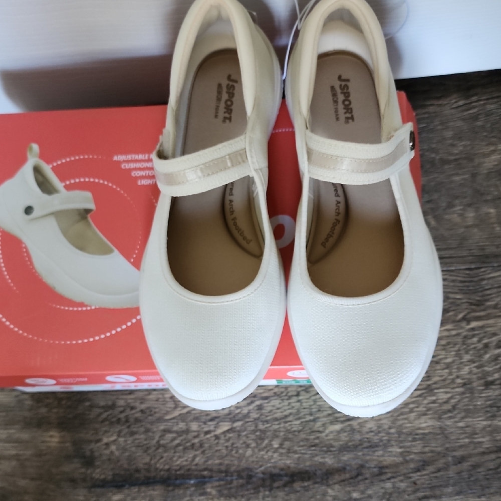 Women's Cream Athletic Shoes